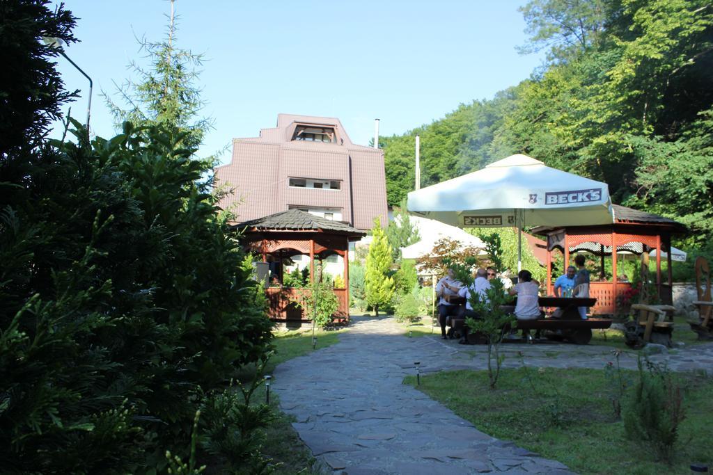 Hotel Fantanita Haiducului Bradu  Εξωτερικό φωτογραφία